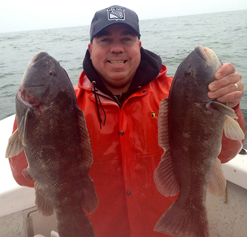 Chris/Crabcake" showing the Little Sister crew how it's done