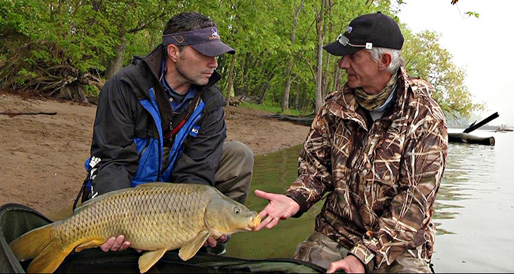 On The Water TV host Chris Megan with Iain Sorrell of Saxon Tackle
