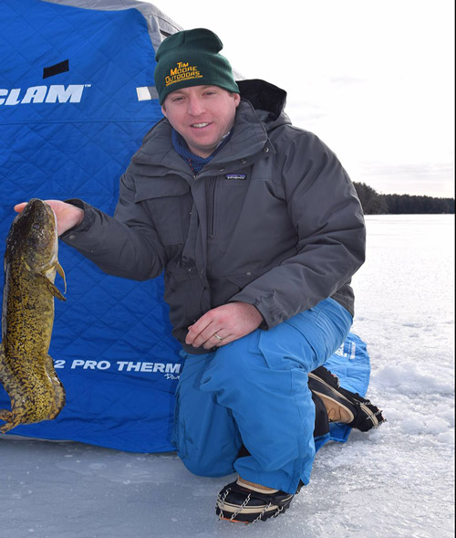 Mike L. with a very respectable Lake Winnipesaukee eelpout. 
