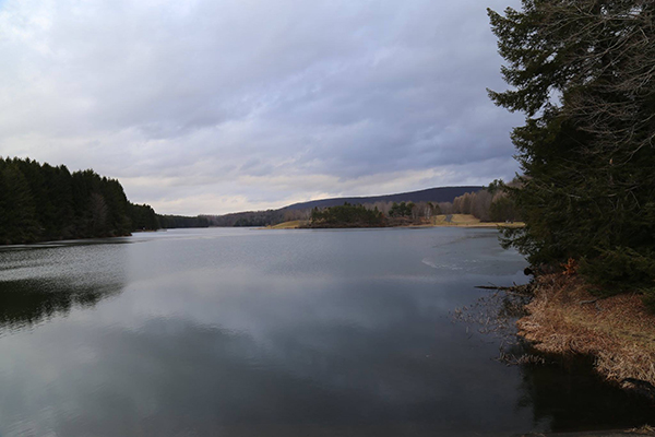 Open water at Hills Creek Lake