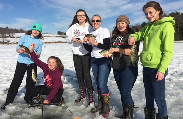 Elizabeth Lathrop, Bridget Bendock, Mae Adams, Kelsey Brown, Emma Weidow and Lindsay Coy