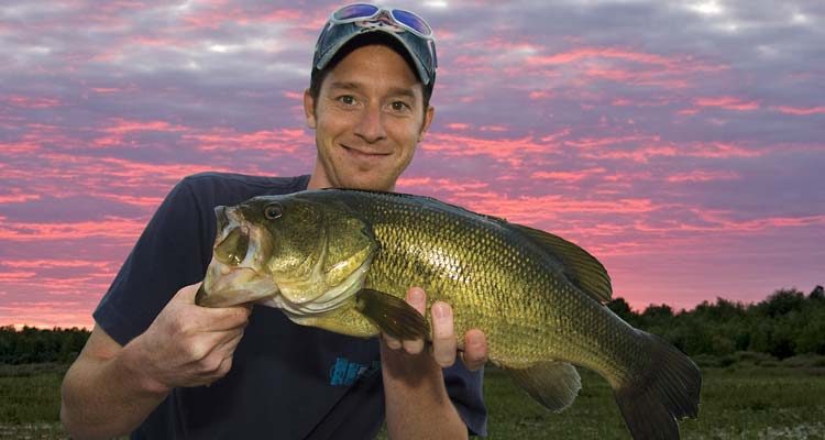 Fading Light, Feeding Largemouth