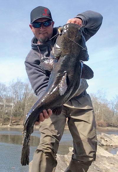 Cranky Cats: Chunk-'n-Wind Bass Lures for Summer Catfish - Game & Fish