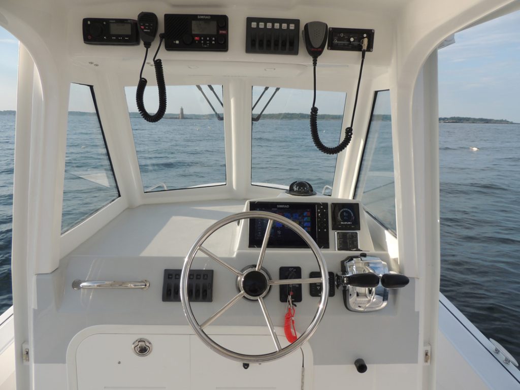 Maritime 250 Voyager helm
