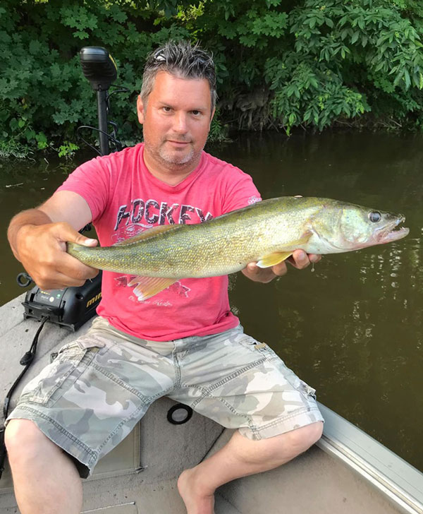 Chris Walczak walleye