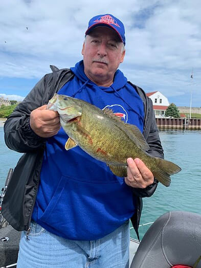 Mike Oliver smallmouth bass
