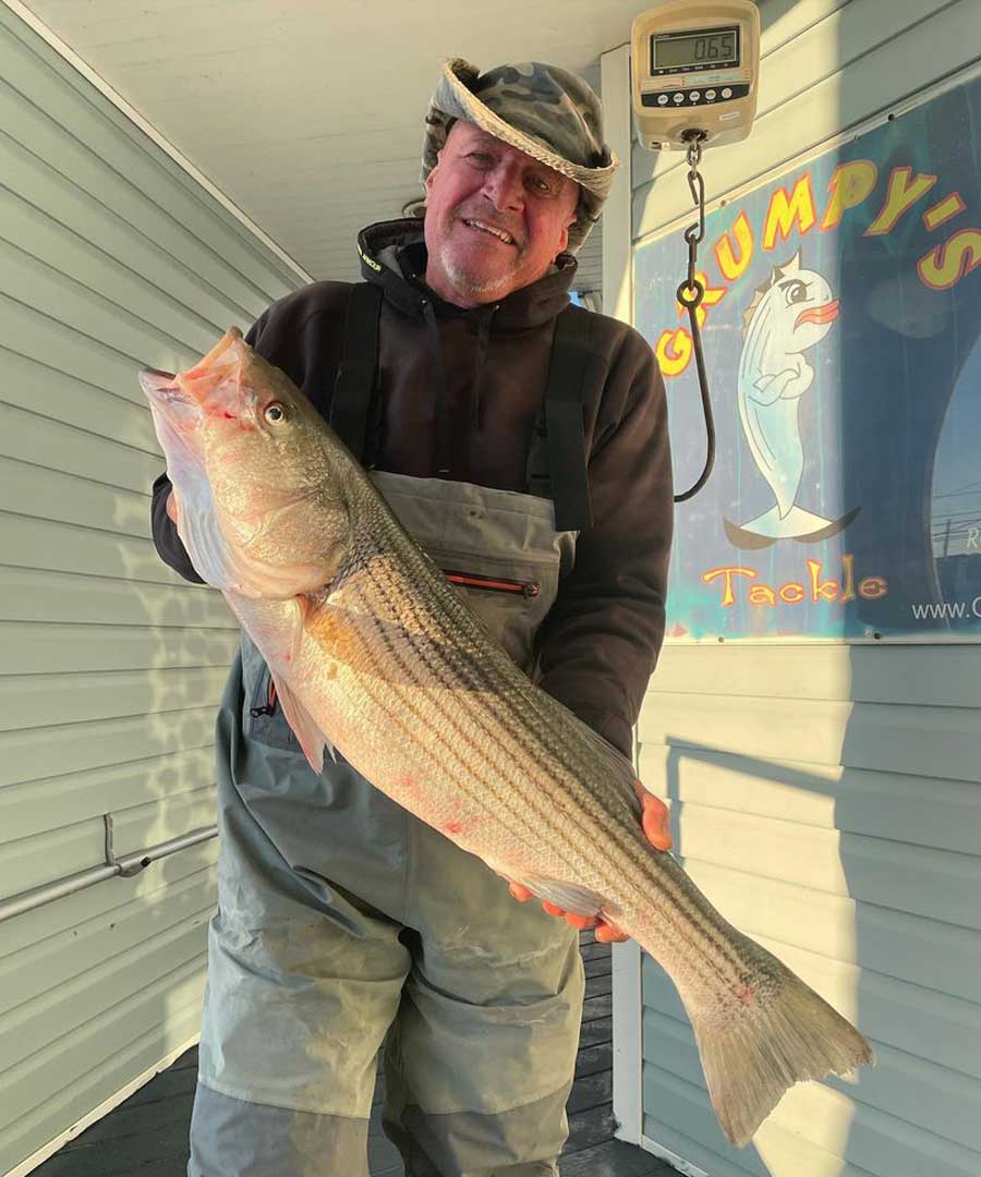Flip Putthoff: Fishing report says stripers heading north, black bass  hitting on top