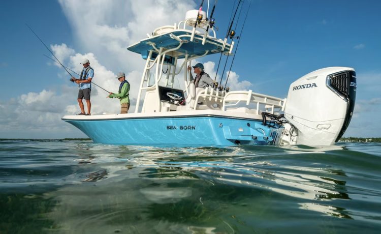 Honda BF350 on Sea Born Center Console