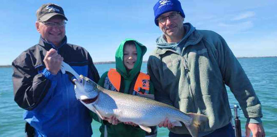 Three generations of Leonards