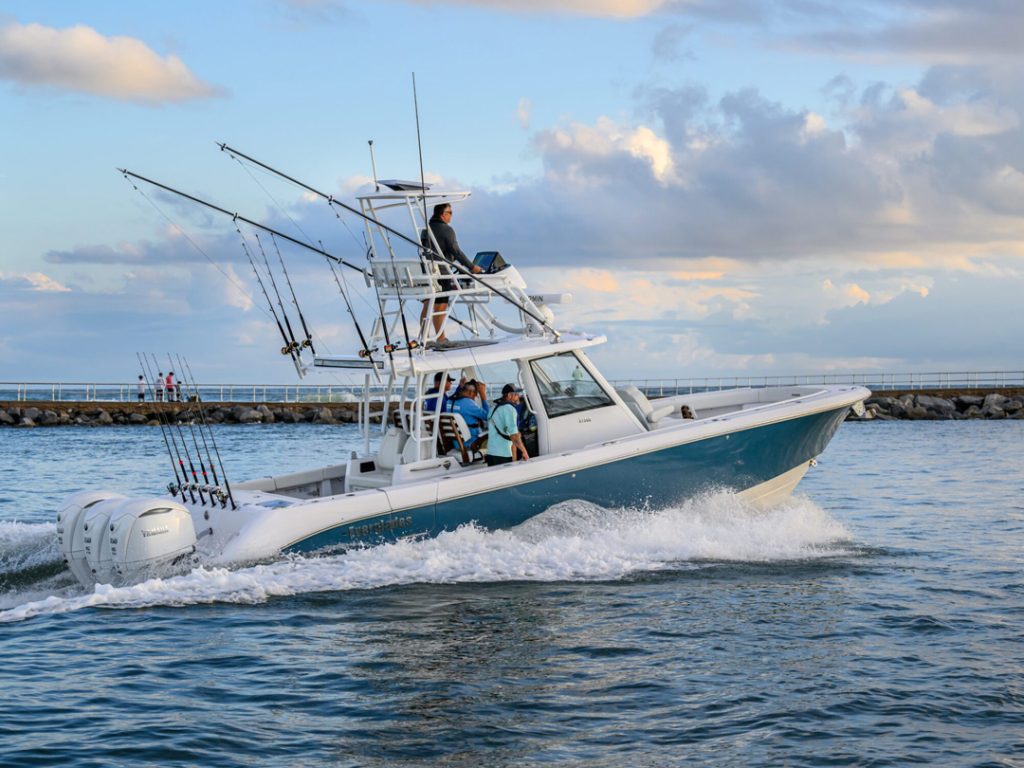 Everglades 367CX running