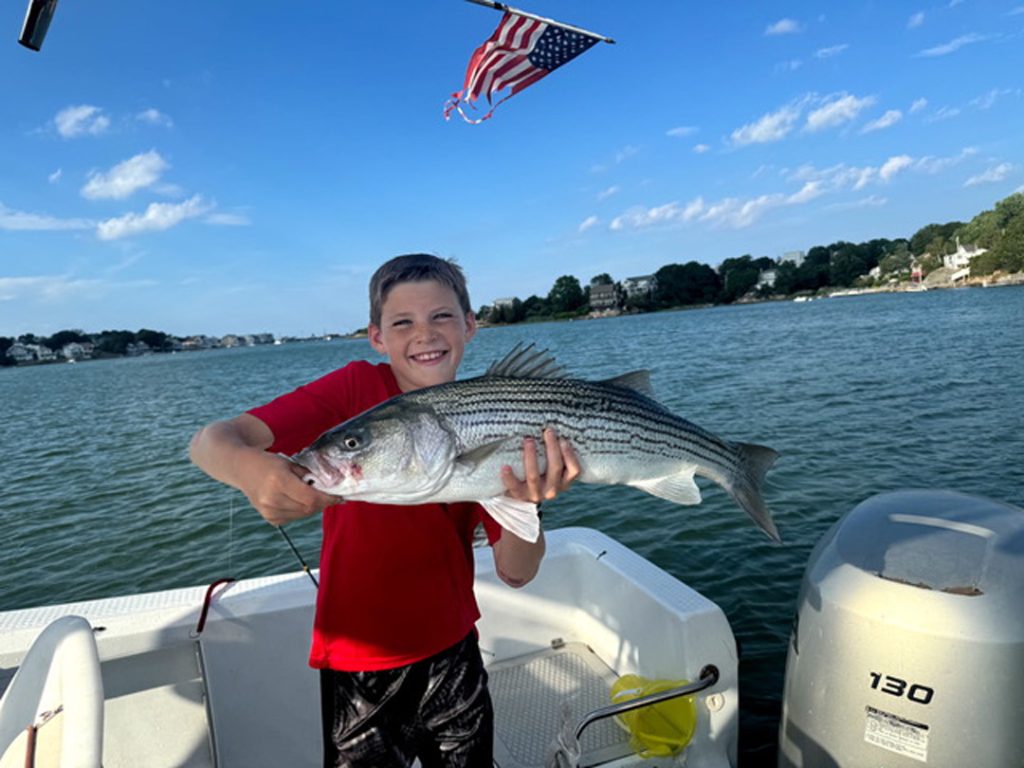 Hull striper