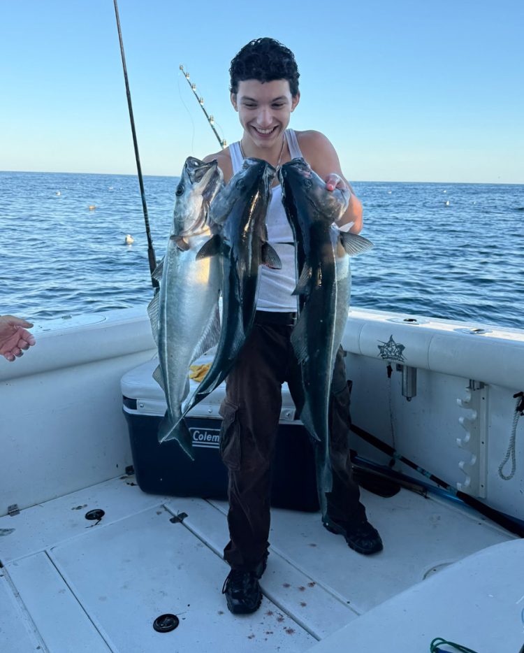 Adventureandcatch patron with pollock