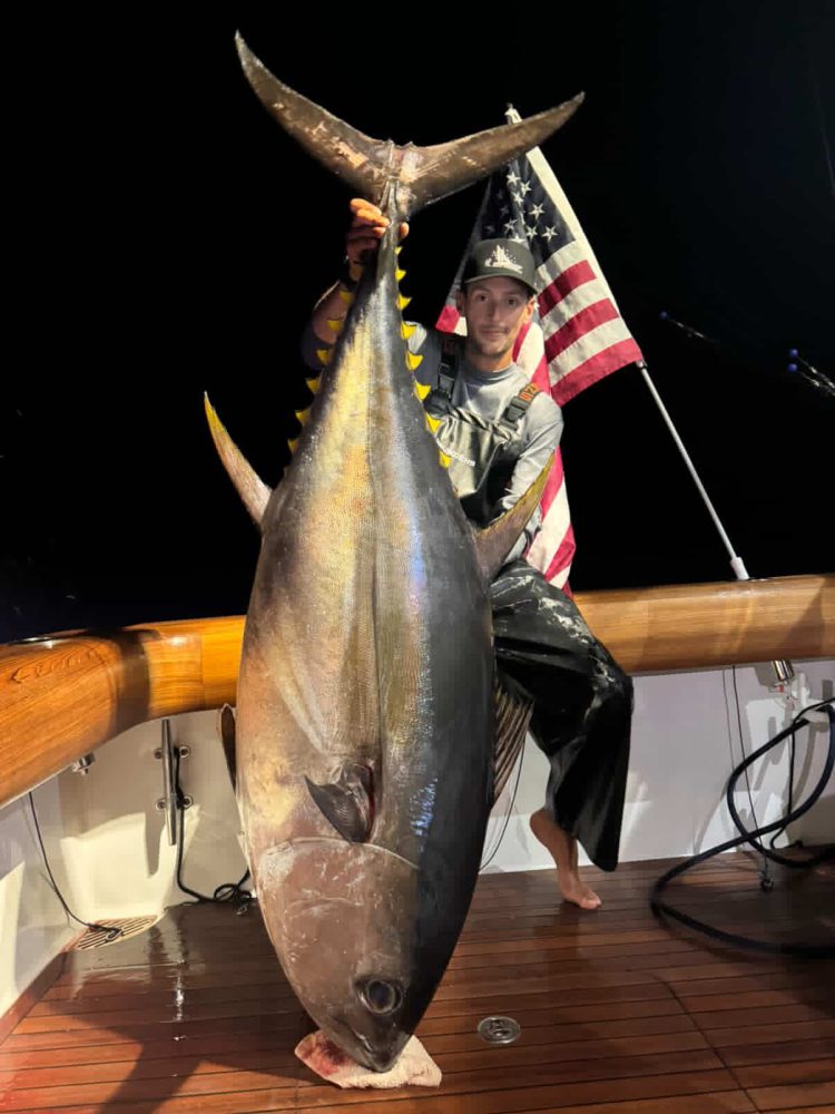 Bobby Lee with a roughly 200-pound bigeye
