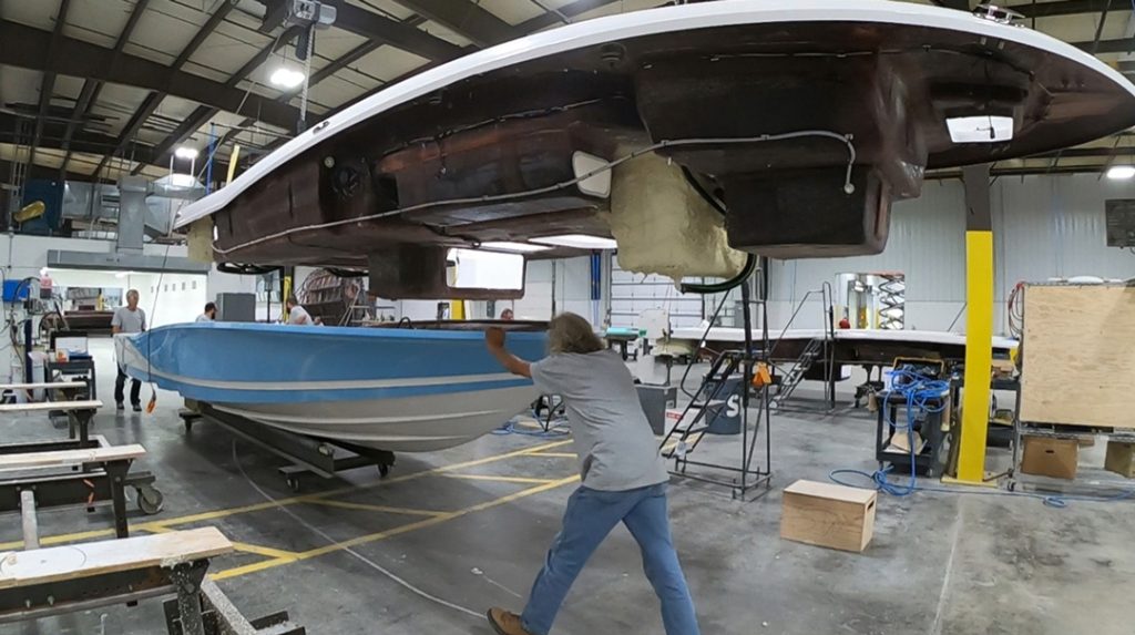 Caymas boat build