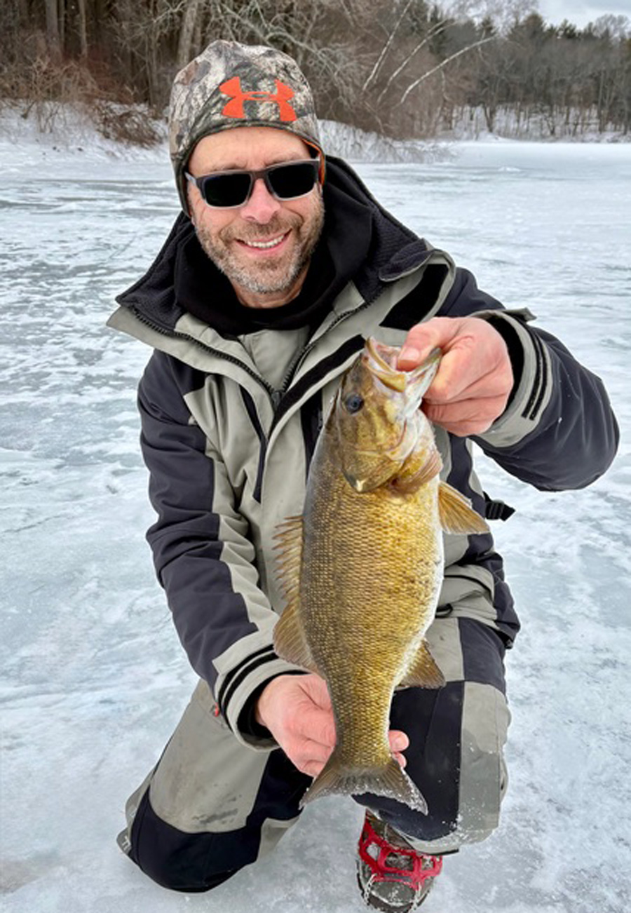 smallmouth caught through the ice