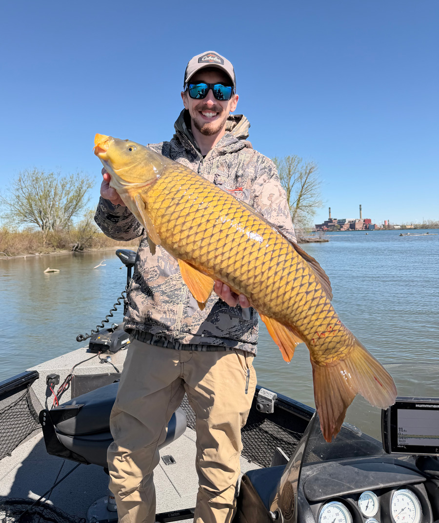 Parker Cinelli with big upper Niagara River carp