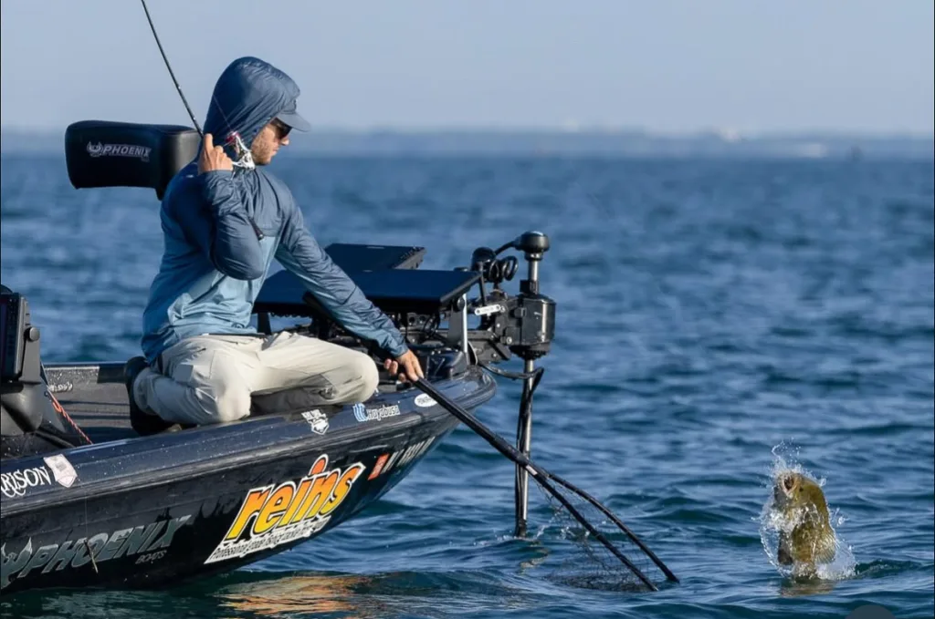 why you should fish for summer bass in deep water